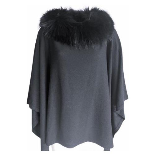 Svart Raccoon Ull Poncho