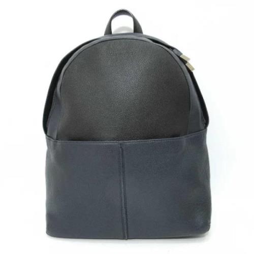 Pre-owned Leather backpacks