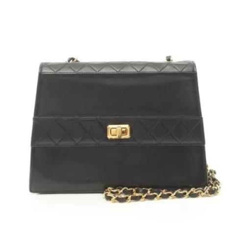 Pre-owned Leather chanel-bags