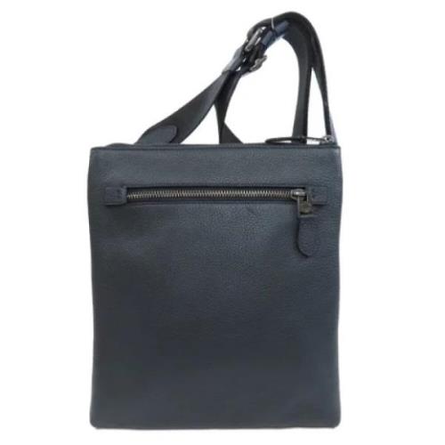 Pre-owned Leather shoulder-bags