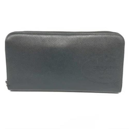 Pre-owned Leather wallets