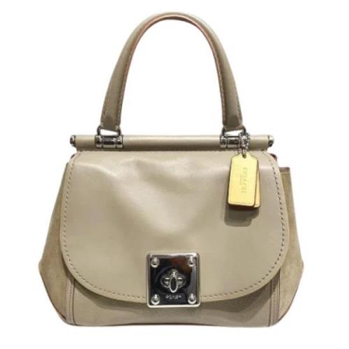 Pre-owned Leather handbags