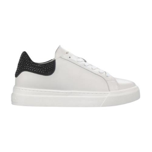 Dame skinn sneaker med rhinestone detaljer