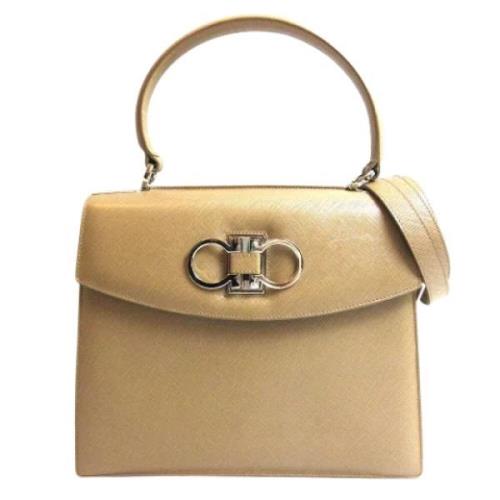 Pre-owned Leather handbags