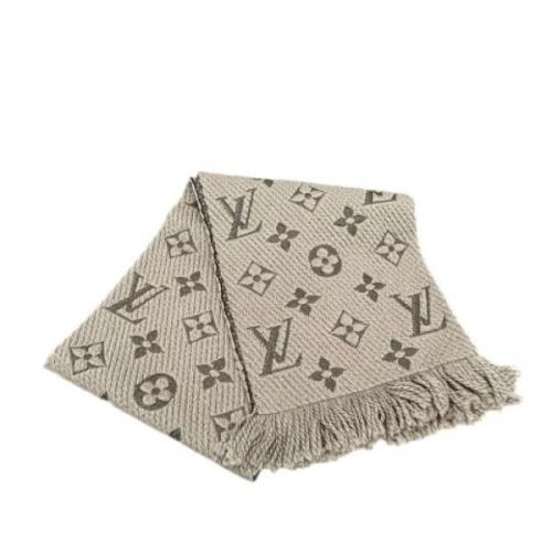 Pre-owned Canvas scarves