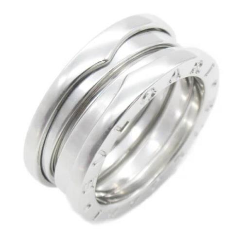 Pre-owned White Gold rings