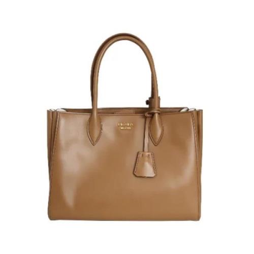 Pre-owned Leather prada-bags