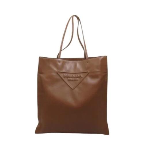 Pre-owned Leather prada-bags