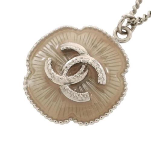 Pre-owned Metal chanel-jewelry