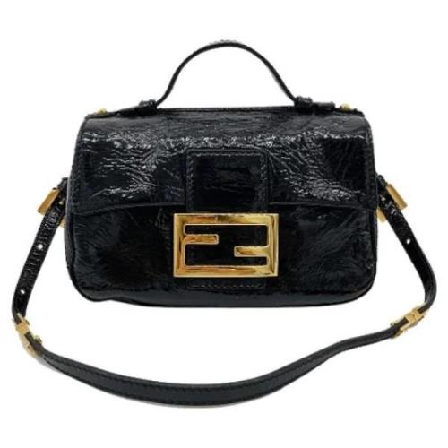 Pre-owned Silk handbags