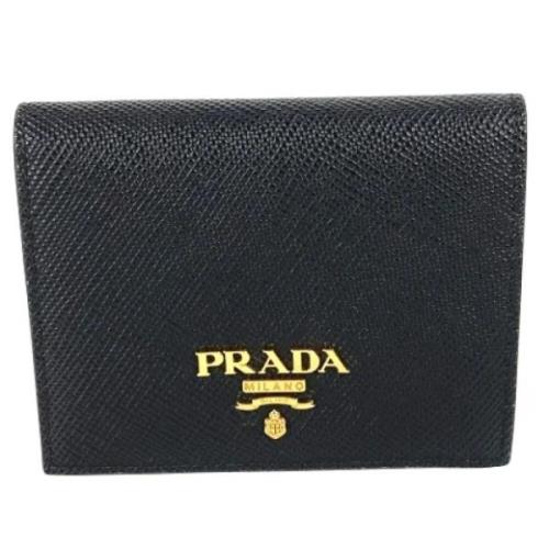 Pre-owned Leather wallets