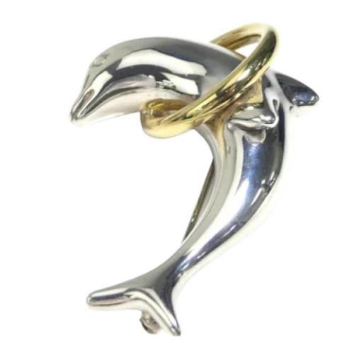 Pre-owned Silver brooches