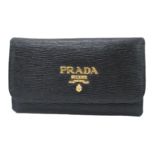 Pre-owned Leather wallets