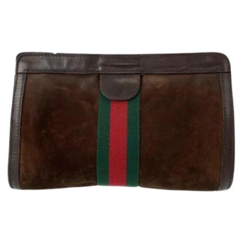 Pre-owned Leather clutches