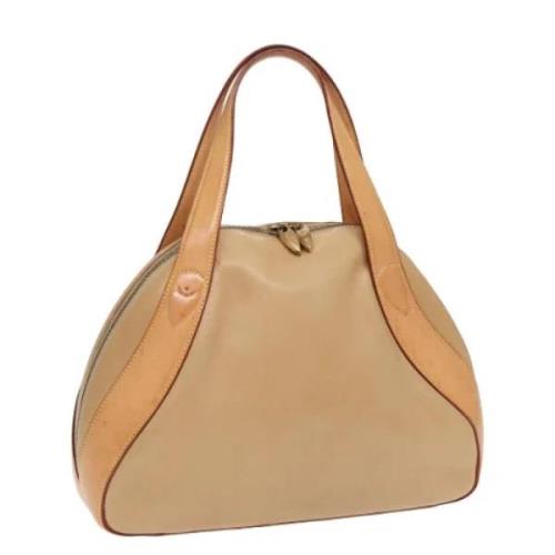 Pre-owned Leather handbags