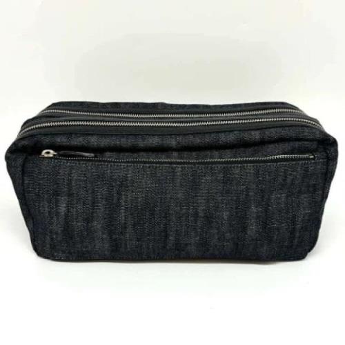 Pre-owned Denim clutches