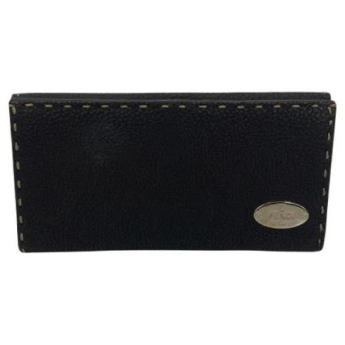 Pre-owned Leather wallets