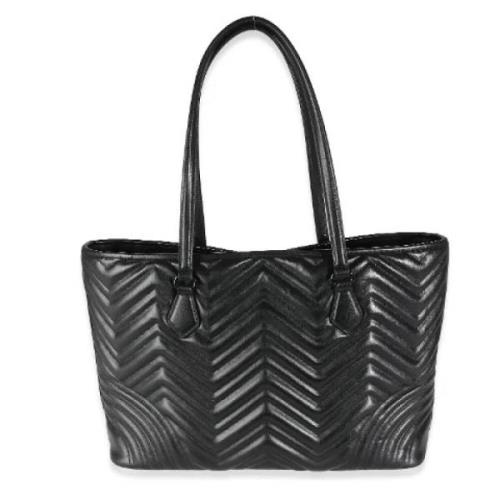 Pre-owned Leather totes