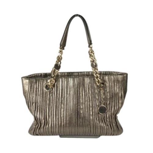 Pre-owned Leather handbags