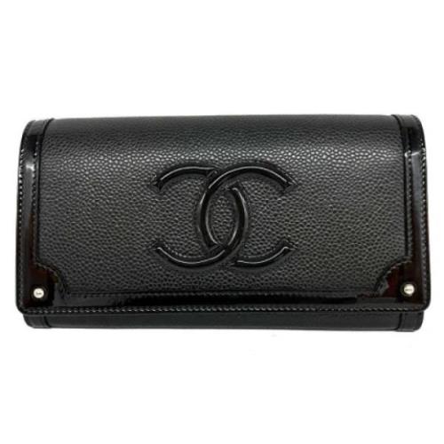 Pre-owned Leather wallets