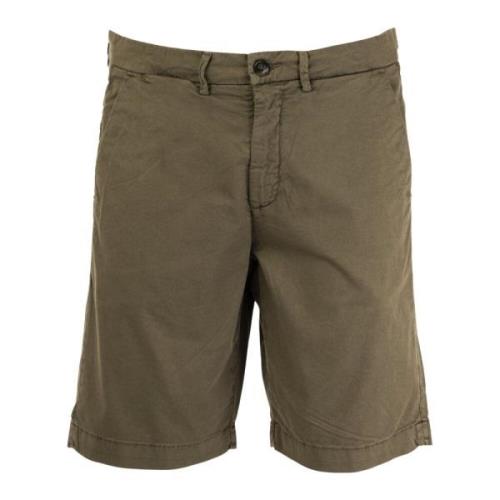 Militærgrønn Chino Bermuda Shorts