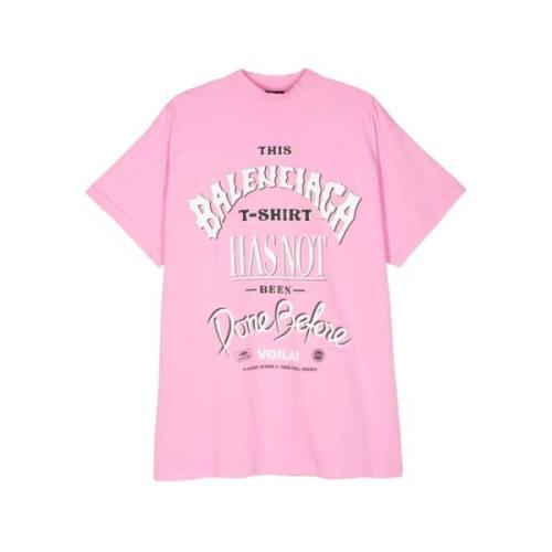 Flamingo Pink Tekst Print T-skjorte