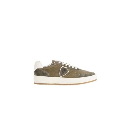 Khaki Grønne Sneakers med Perforert Tå