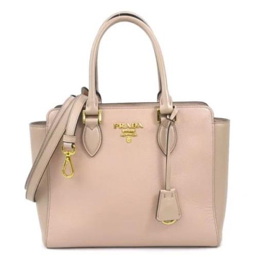 Pre-owned Leather handbags