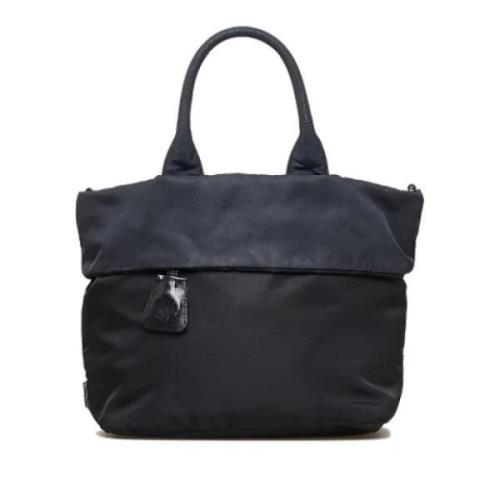 Pre-owned Nylon shoulder-bags