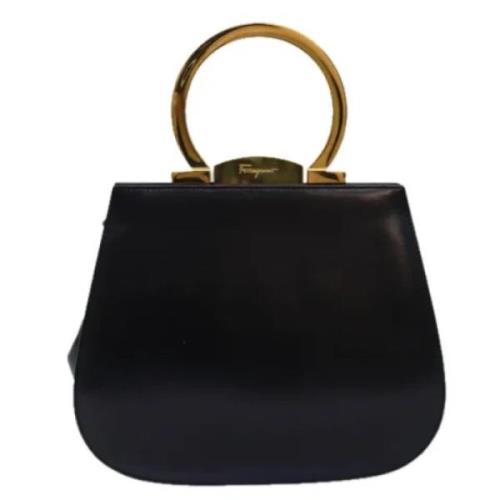 Pre-owned Leather handbags