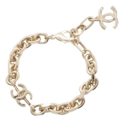 Pre-owned Metal chanel-jewelry