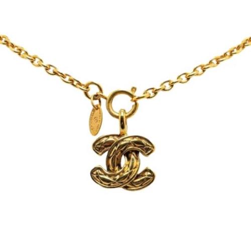 Pre-owned Metal chanel-jewelry