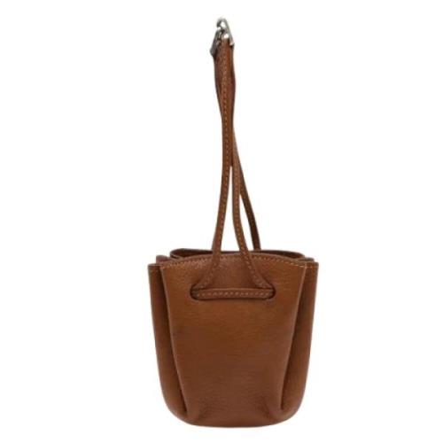 Pre-owned Leather shoulder-bags