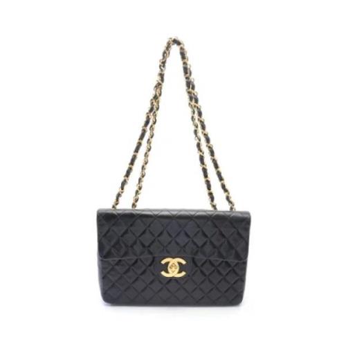 Pre-owned Leather chanel-bags