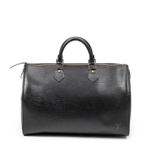 Pre-owned Leather handbags