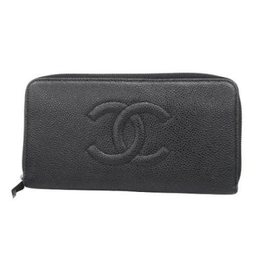 Pre-owned Leather wallets