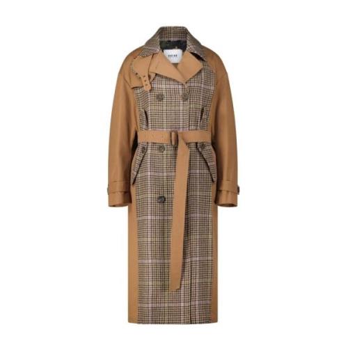 Hundetann Trenchcoat