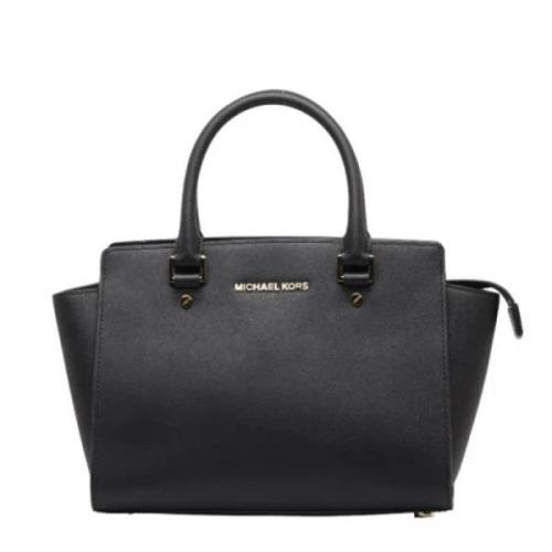 Pre-owned Leather handbags