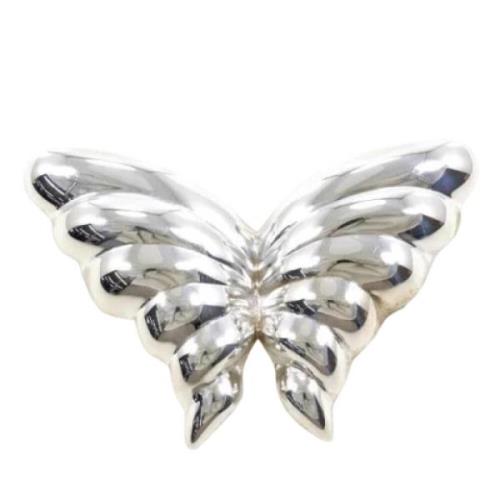 Pre-owned Silver brooches