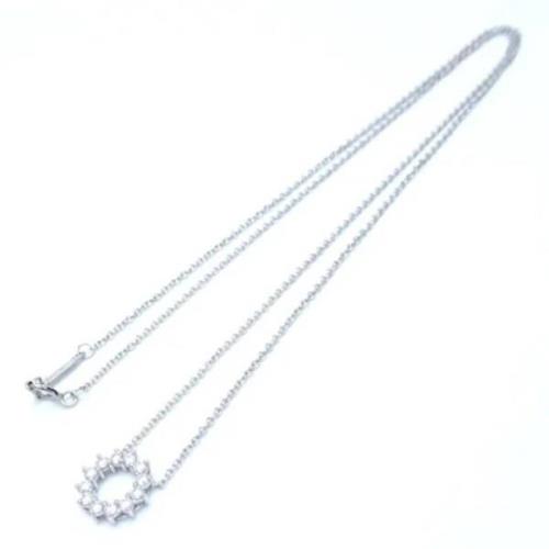 Pre-owned Platinum necklaces