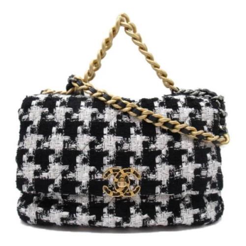 Pre-owned Fabric chanel-bags