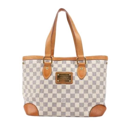 Pre-owned Leather handbags