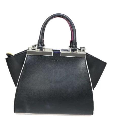 Pre-owned Leather handbags