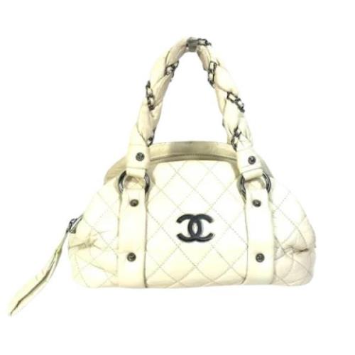 Pre-owned Leather chanel-bags