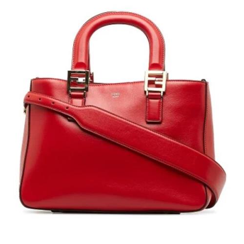 Pre-owned Leather handbags