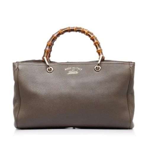 Pre-owned Leather handbags