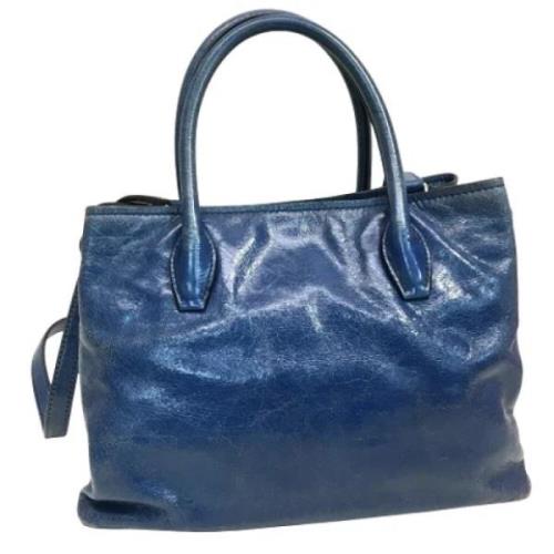 Pre-owned Leather handbags