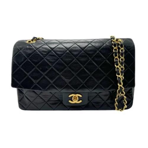 Pre-owned Leather chanel-bags