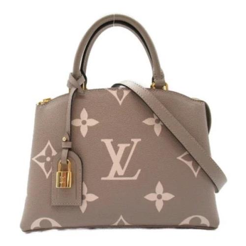 Pre-owned Leather louis-vuitton-bags