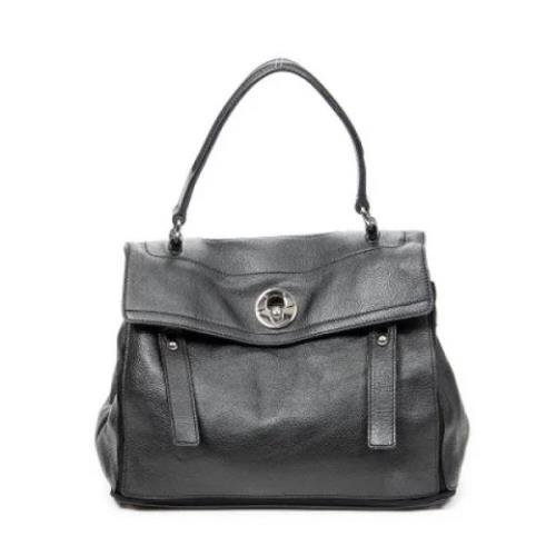 Pre-owned Leather shoulder-bags